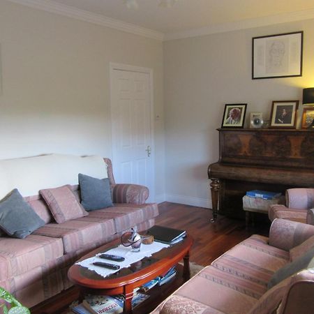 Doonshean View Bed And Breakfast Дингъл Екстериор снимка